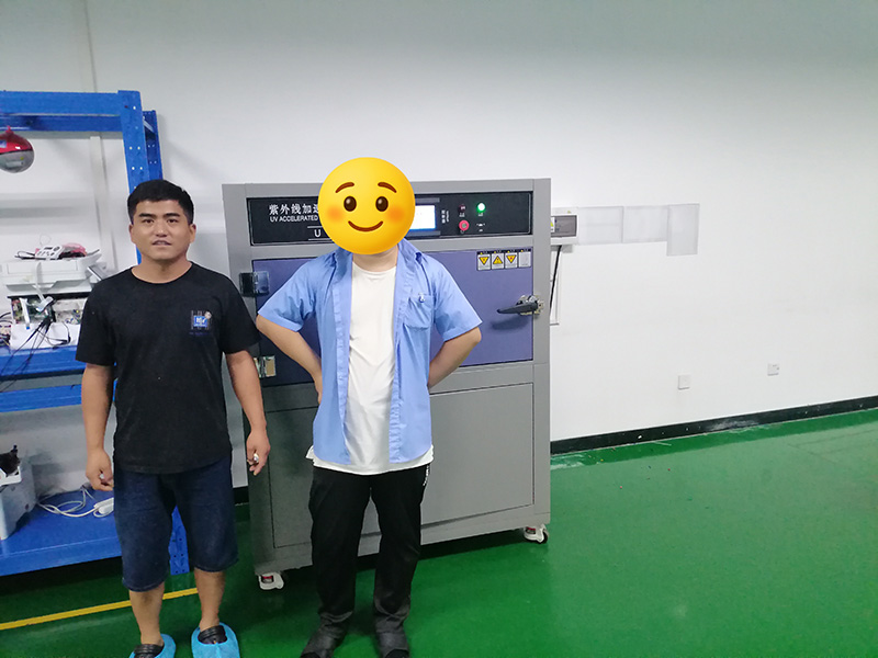 東莞中誼儀器：深耕檢測儀器領域，以紫外老化試驗箱助力奔圖電子開拓全球市場